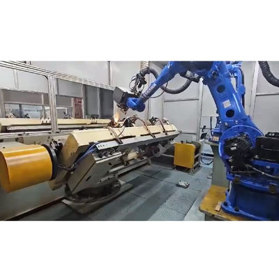 Máy hàn laser sợi quang 1500W có CCD để nối kim loại chính xác và cánh tay robot 6 trục