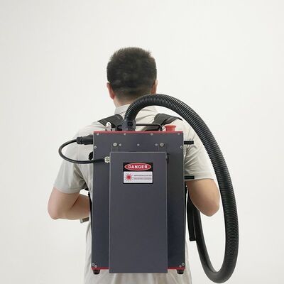 Máy làm sạch laser cầm tay 100W loại ba lô, thiết bị loại bỏ sơn laser sợi quang